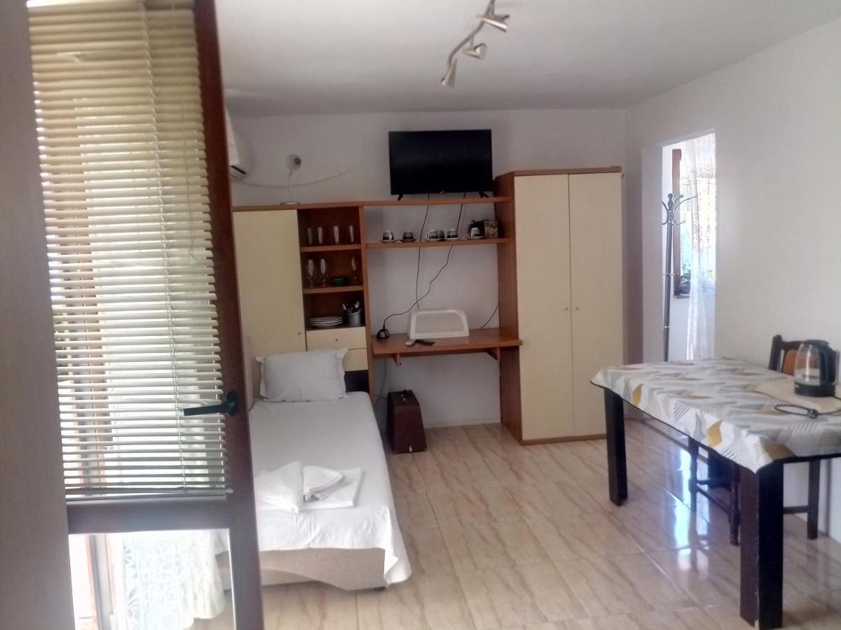 Farlalievi Guest House Sozopol Eksteriør billede